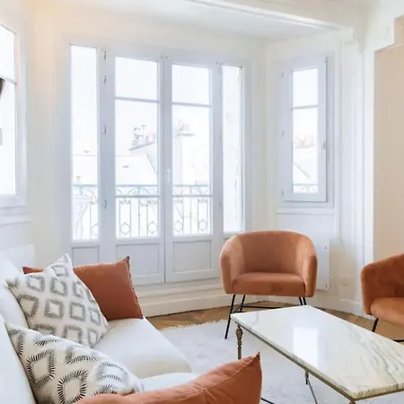 Amazing Balcony View - Monceau Parigi